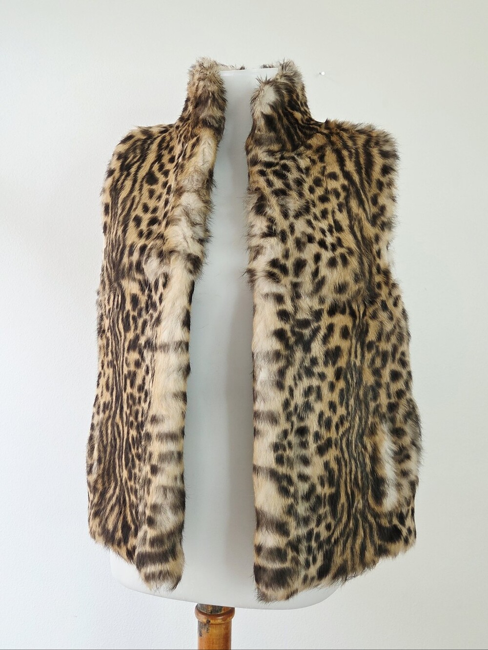 Haute Hippie Leopard Rabbit Fur Vest in Winter Leopard Size Medium